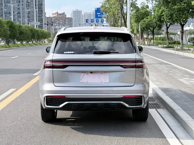Geely Xingyue L — Фото автомобиля 15