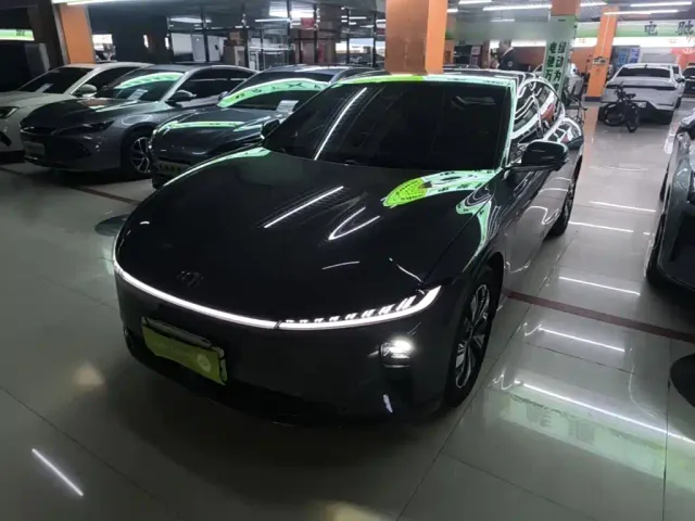 Фотография автомобиля — Changan Qiyuan A07
