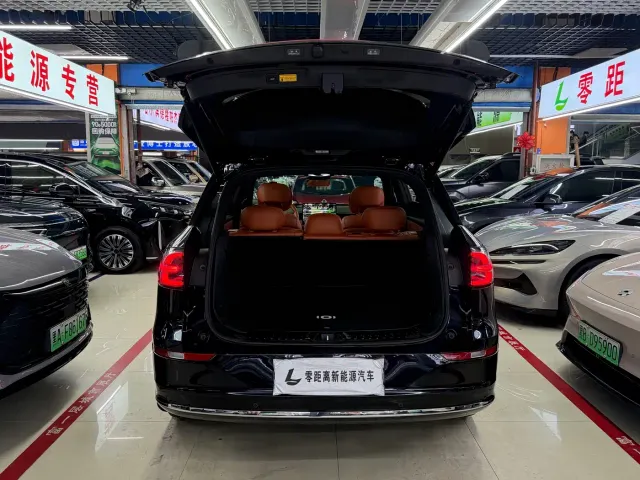 Changan Qiyuan Q07 — Фото автомобиля 15