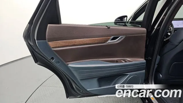 Genesis G80 Бензин 2.5 турбо AWD — Фото автомобиля 18