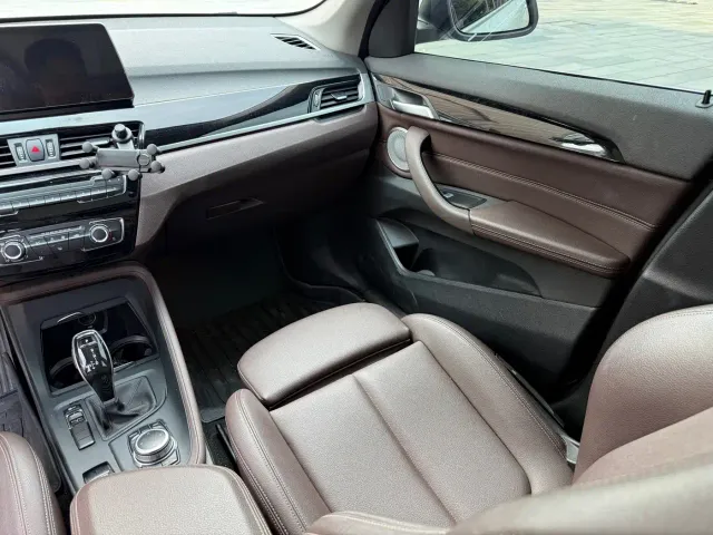BMW X1 — Фото автомобиля 11
