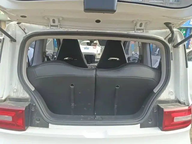 Wuling Hongguang Mini EV — Фото автомобиля 18