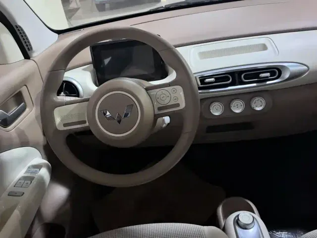 Wuling Hongguang Mini EV — Фото автомобиля 15