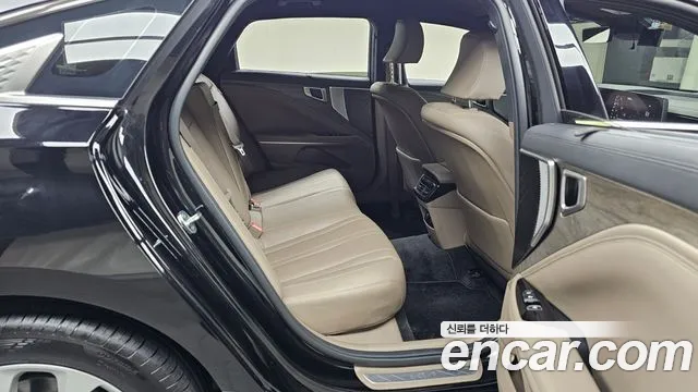 Kia K8 2.5 Бензин 2WD — Фото автомобиля 11