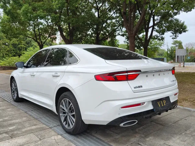 Geely Xingrui — Фото автомобиля 8