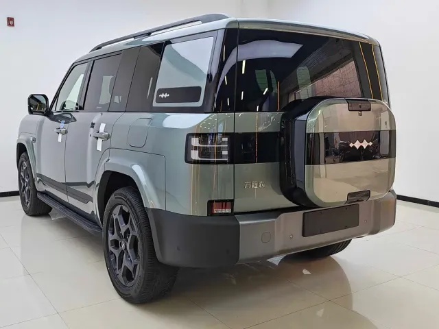BYD FangChengBao Titanium 7 — Фото автомобиля 7