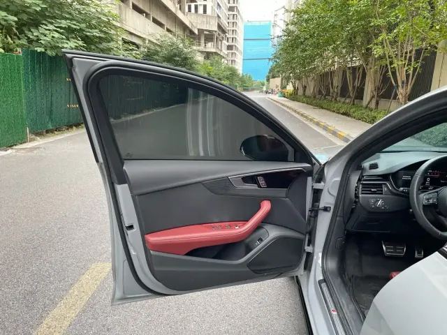 Audi Audi A4L 2024 40 TFSI Luxury Dynamic — Фото автомобиля 5