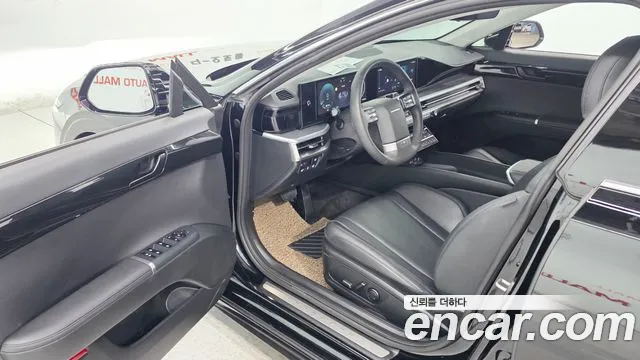 Hyundai Grandeur GN7 — Фото автомобиля 15