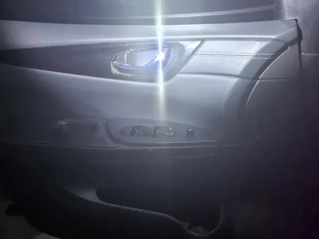Nissan Tiida — Фото автомобиля 7