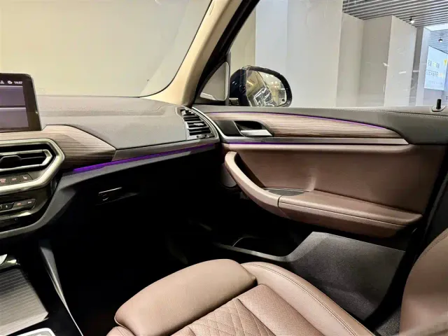 BMW X3 — Фото автомобиля 24