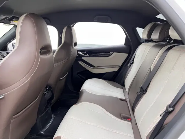BYD Qin PLUS — Фото автомобиля 17