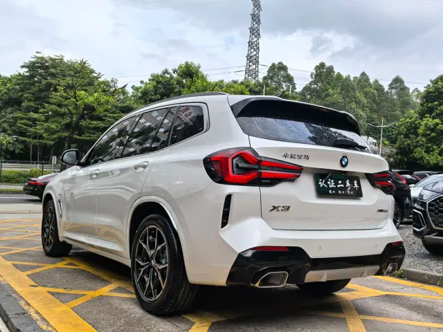 BMW X3 — Фото автомобиля 5