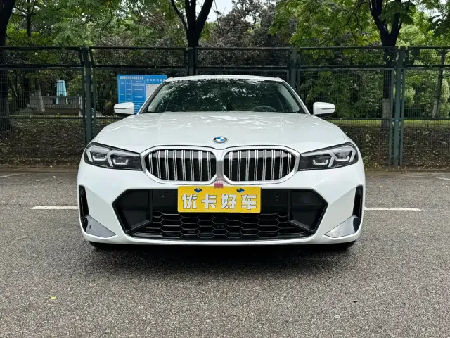 BMW 3 Series — Фото автомобиля 3