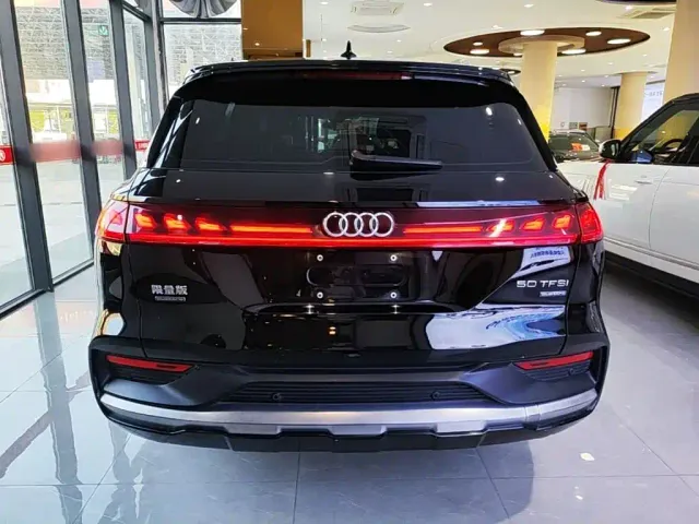Audi Q6 — Фото автомобиля 5