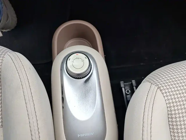 Wuling Hongguang Mini EV — Фото автомобиля 13