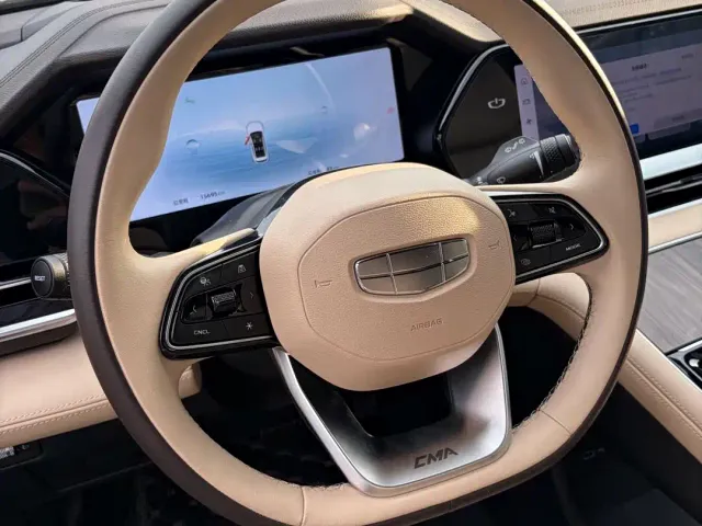 Geely Xingyue L — Фото автомобиля 11