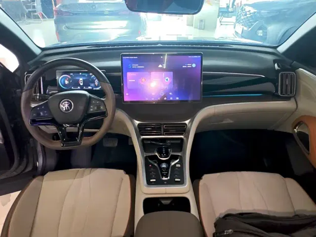 BYD Song Pro — Фото автомобиля 9
