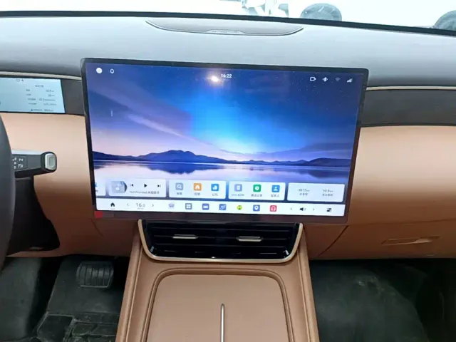 Dongfeng Aeolus L8 — Фото автомобиля 10