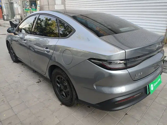 BYD Seal 05 DM-i — Фото автомобиля 4