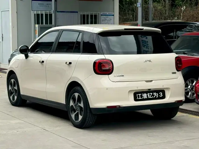 JAC Yiwei 3 — Фото автомобиля 5
