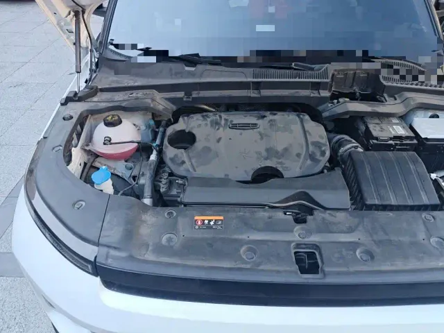 Geely ICON — Фото автомобиля 20
