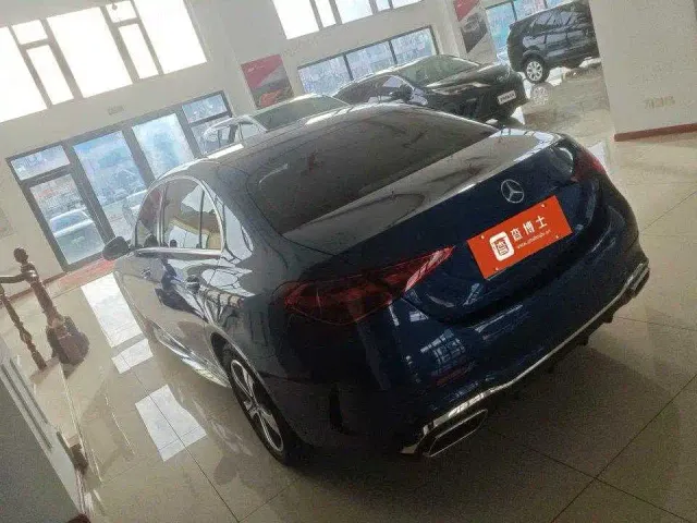 Mercedes-Benz C-Class — Фото автомобиля 5