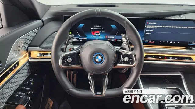 BMW 7-Series 7 серия (G70) — Фото автомобиля 13