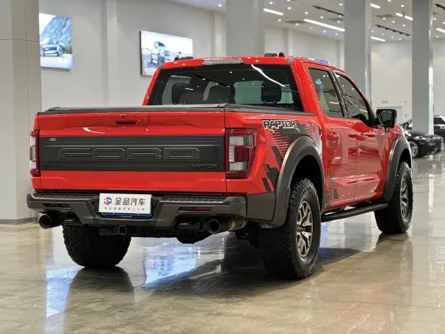 Ford F-150 Raptor — Фото автомобиля 4