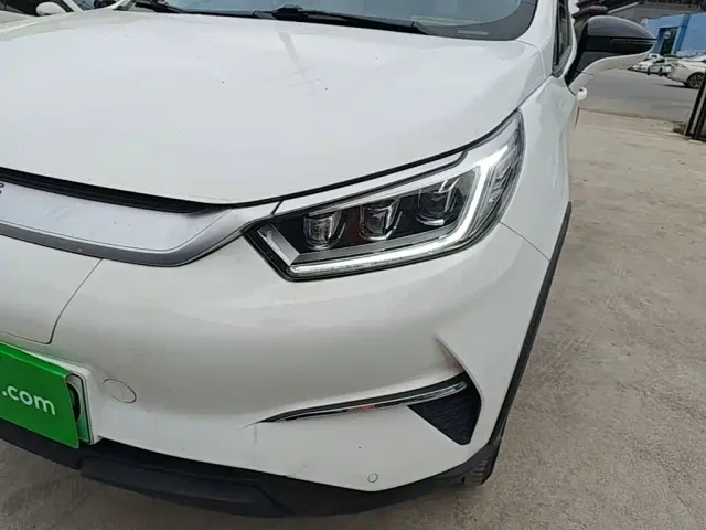 BYD Yuan Pro — Фото автомобиля 23