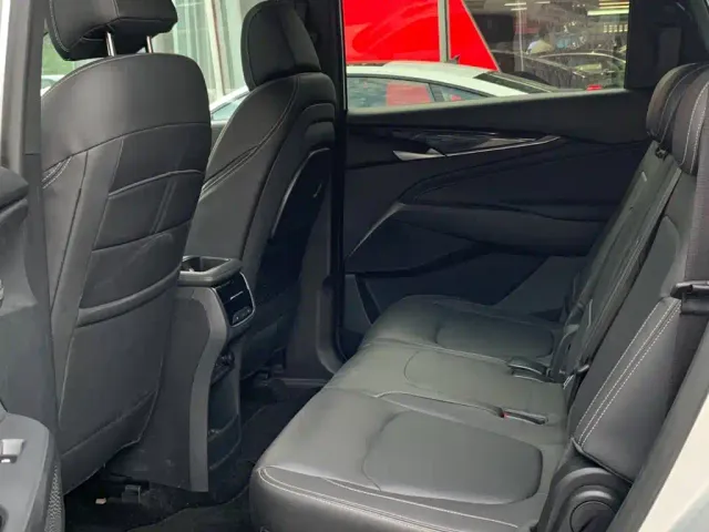 Maxus G50 — Фото автомобиля 10