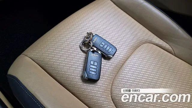 Kia Canival Carnival 4 поколение Дизель 9 мест Signature — Фото автомобиля 23