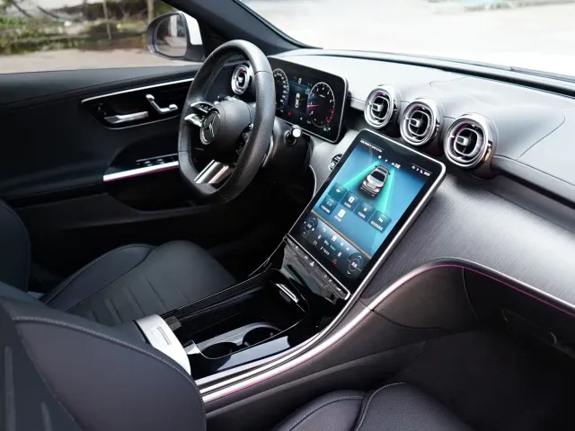 Mercedes-Benz C-Class — Фото автомобиля 11
