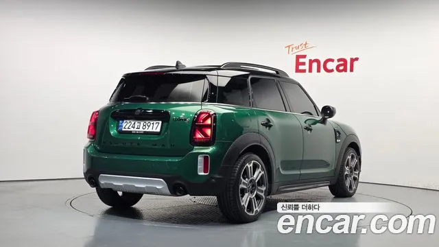 MINI Countryman — Фото автомобиля 2