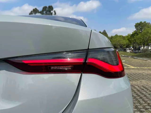 BMW 4 Series — Фото автомобиля 21