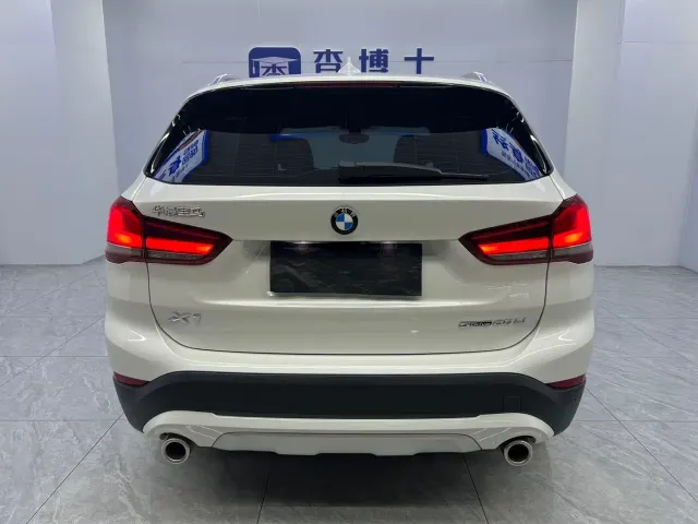 BMW X1 — Фото автомобиля 16