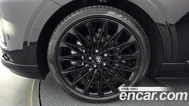 Hyundai Grandeur GN7 — Фото автомобиля 5