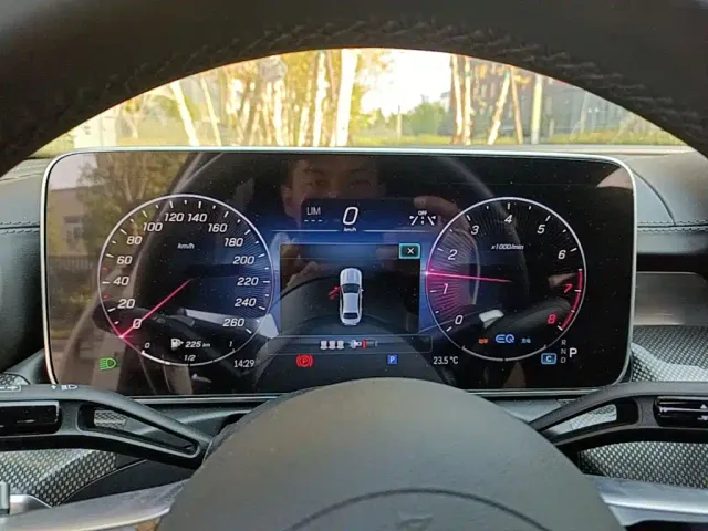 Mercedes-Benz C-Class — Фото автомобиля 15