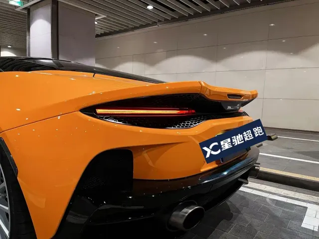 McLaren GT — Фото автомобиля 6