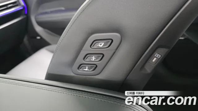 Hyundai Santa Fe MX5 — Фото автомобиля 30