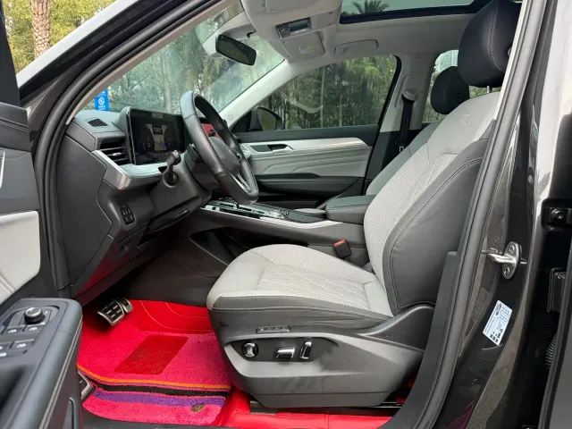 Volkswagen Talagon — Фото автомобиля 6