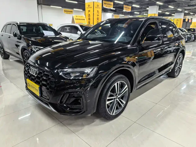 Фотография автомобиля — Audi Q5L