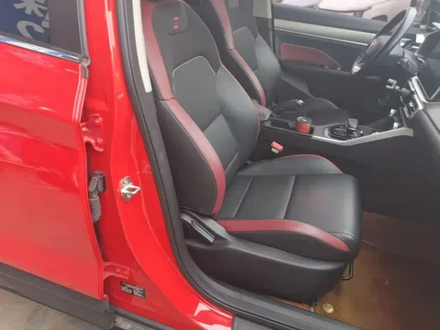 Geely Binyue — Фото автомобиля 24