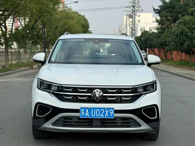 Volkswagen Tayron — Фото автомобиля 2