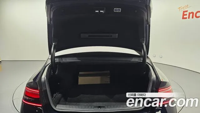 Genesis G90 Бензин 3.5 турбо AWD — Фото автомобиля 15