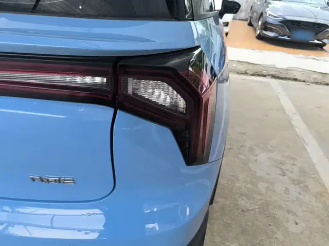 Geely Geometry E Firefly — Фото автомобиля 7