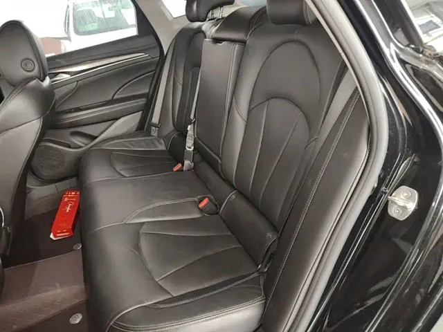 Buick LaCrosse — Фото автомобиля 16