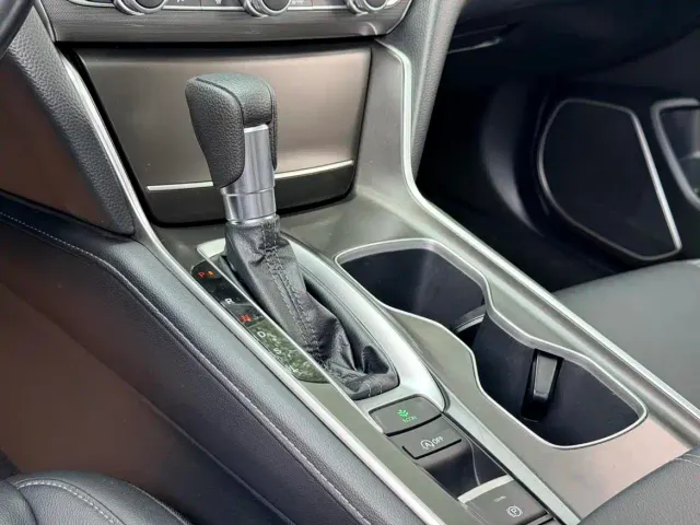 Honda Accord 2022 260TURBO Luxury Edition — Фото автомобиля 19
