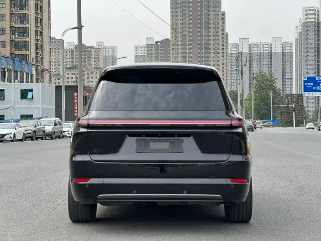Li Auto L9 — Фото автомобиля 5