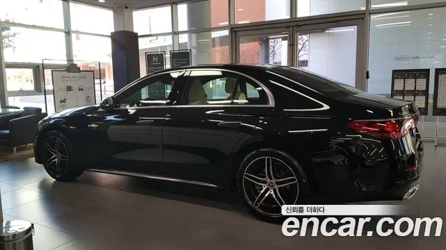 Mercedes-Benz E-Class W214 — Фото автомобиля 8