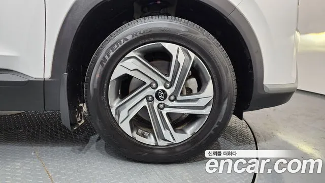 Hyundai Santafe Новый Santa Fe Дизель 2.2 2WD — Фото автомобиля 18